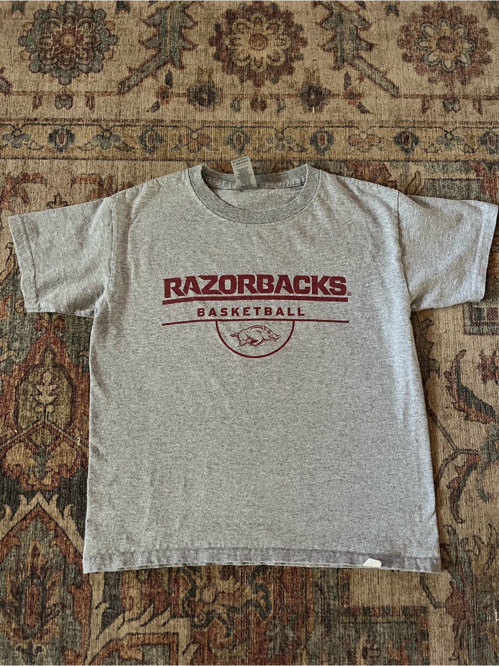 Kids Arkansas Razorback Basketball T-Shirt, Youth Size Small